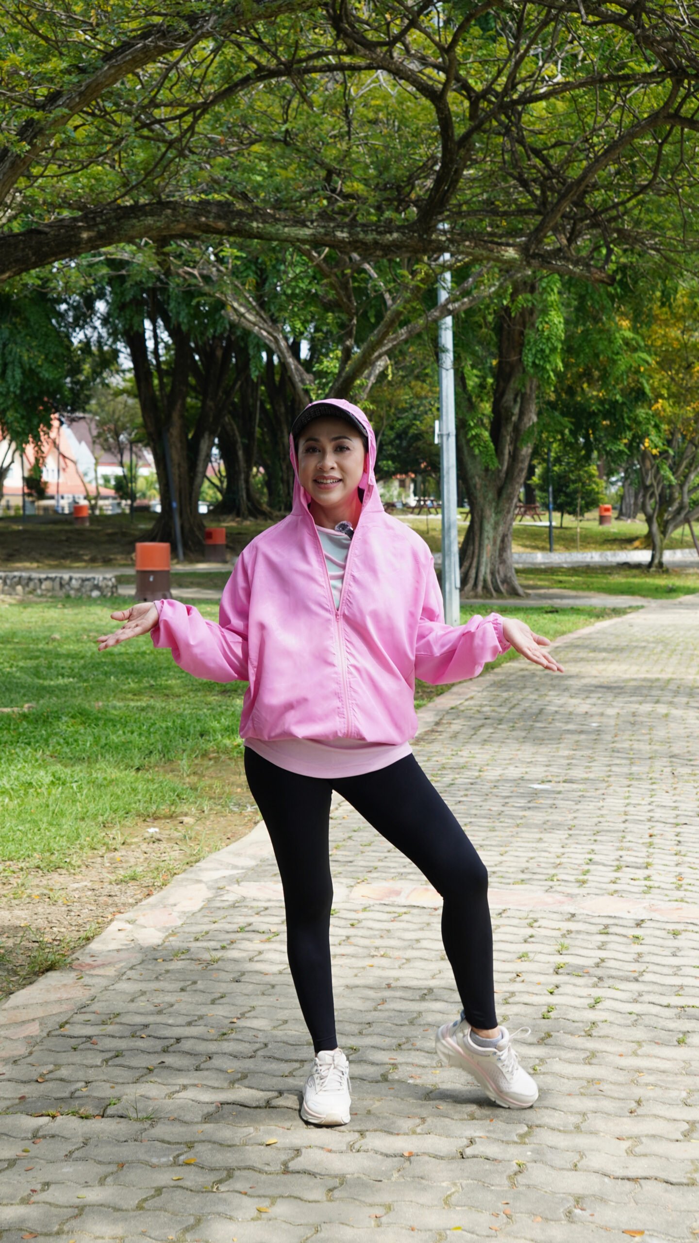 Gaya Ultrawaist Gym & Jogging — gambar 1